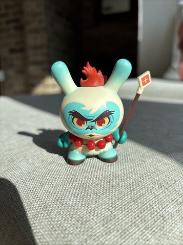 Argyle warrior kidrobot - warrior, ~