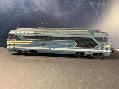 Locomotive diesel sncf - diesel, bb67407