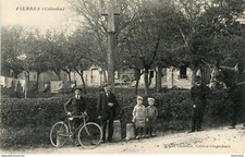 S8596 postcard 14 stones