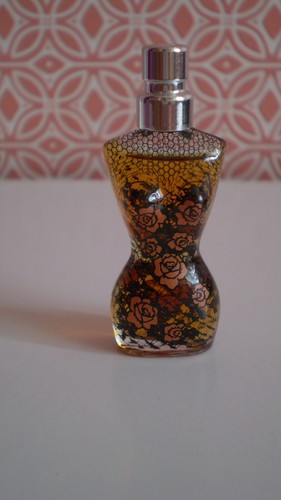 Miniature parfum corset - de, parfum"corset