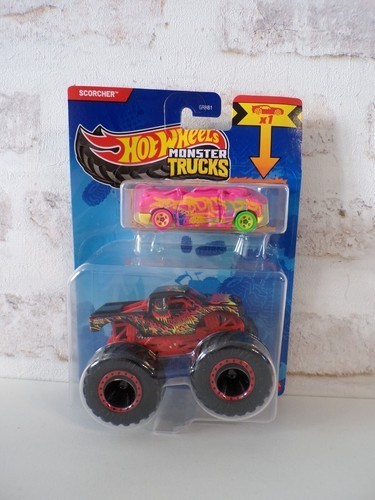 Monster trucks hot - -,