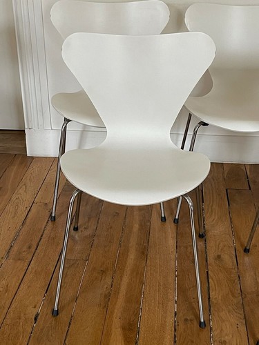 Arne jacobsen pour - x,