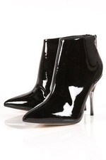 Bottes à chaussures pointues