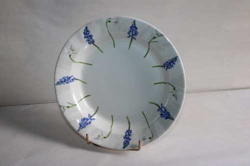 Petit plat rond creux - , en