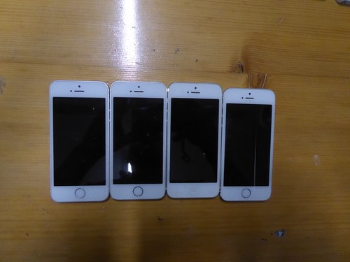 Lot telephones apple iphone - 4,