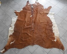 Beau Tapis En Peau De Vache