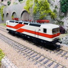 Locomotive électrique 243