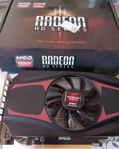Amd hd7670 4go memoire ddr5 - amd,