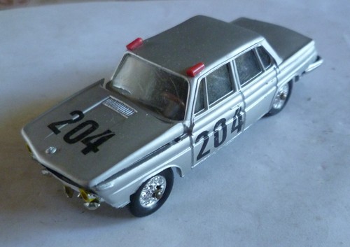 Minialuxe bmw 1500 - minialuxe,