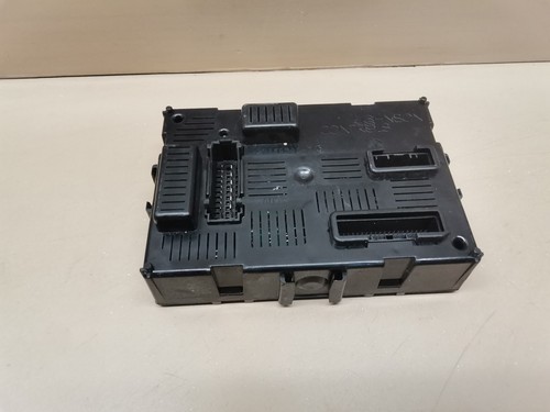 Boitier calculateur moteur - calculateur,