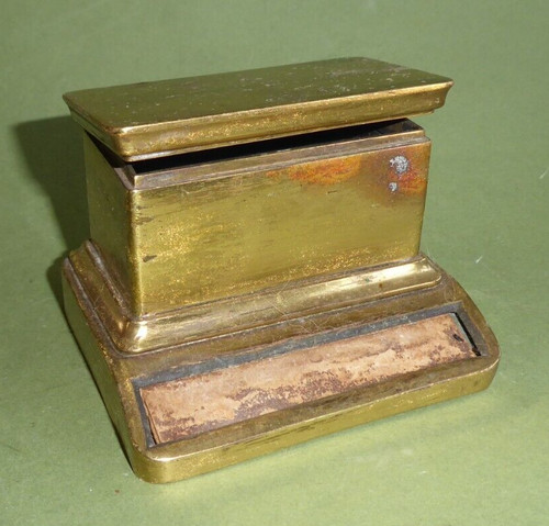 Antique brass pyrogen matchbox - brass,