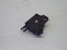 contacteur de stop avant de