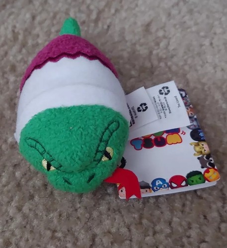 Disney store tsum mini - 3.5",