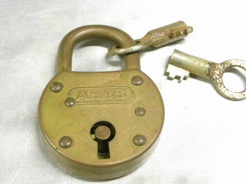 Ancien cadenas fer - 🇫🇷,