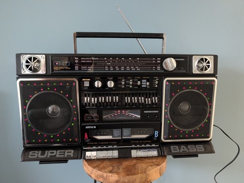 Boombox ghettoblaster radio - boombox,