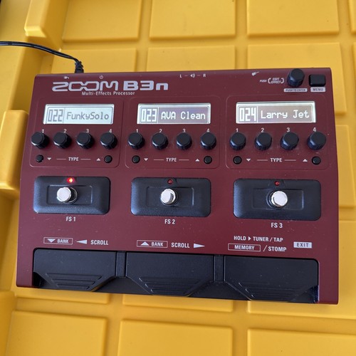 Zoom b3n bass - zoom,