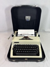 Machine à écrire Erika 106 Nettoyée Révisée + Ruban Neuf Vintage