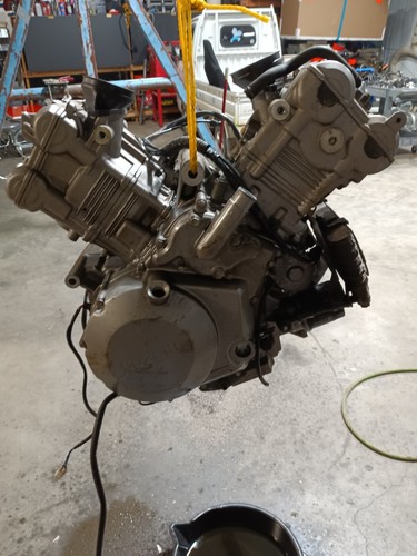 Suzuki sv1000s engine - suzuki,