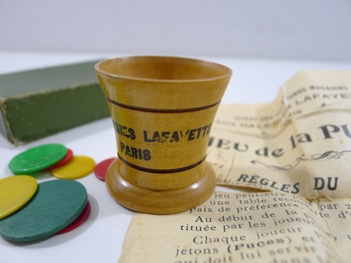 Ancien jeu puce - jeu, la