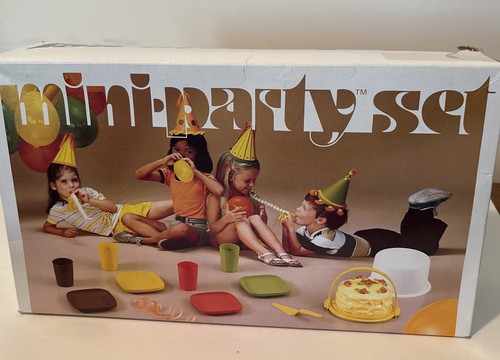 Mini tupperware party set - party,