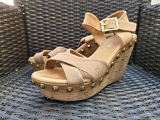 (I032 992)  👡✨ André –