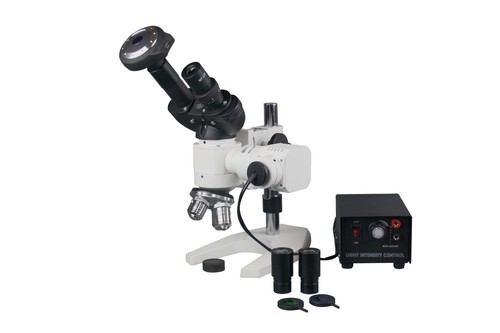 Microscope métallurgique - , en