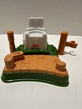 Fisher Price Little People Lil’ Movers Boating Fun Lifeguard Chair & Dock Fence