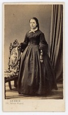 PHOTO CDV 1861 Paris Legros, a young woman poses dress glove lace fashion furniture