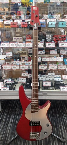 Guitare basse électrique