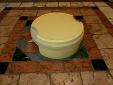 TUPPERWARE Boîte Ronde À