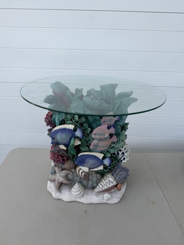 Hand painted plaster - hand, 3d