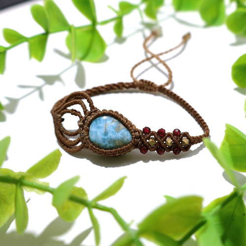 Bracelet gemme micro macramé