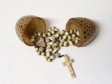 Rare Chapelet en os sculpté