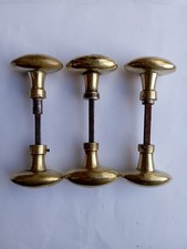 ANCIENNE POIGNEE DE PORTE EN