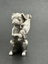 Figurine chien carlin ou