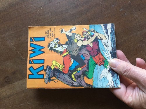 Petit format kiwi - 121, lug