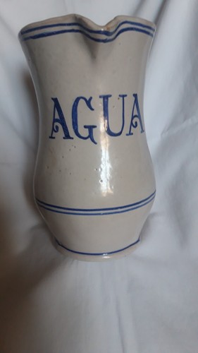 Beau pichet cruche pot eau - beau, à