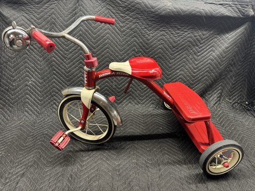 Vintage retro radio flyer red - vintage,