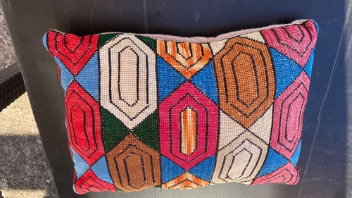 Ancien coussin tapisserie - ancien,