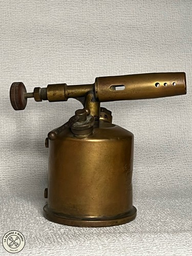Ancienne lampe souder - à, en