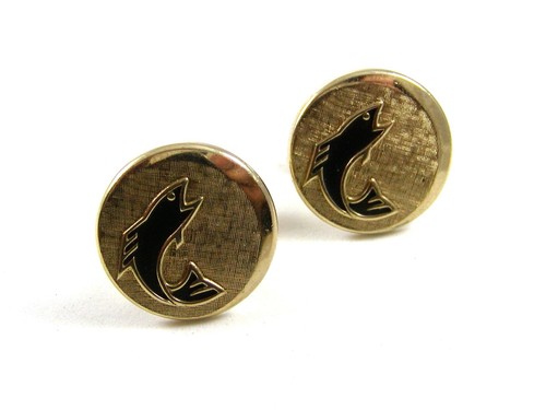 True vintage goldtone fish big - true,