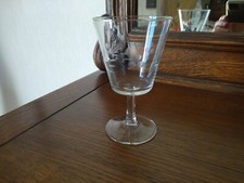 11 verres à eau vintage en verre meulé   