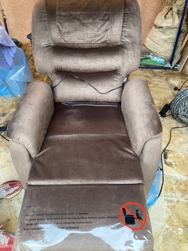 Fauteuil releveur électrique - fauteuil,