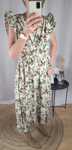 Robe longue fleurie - mi‑longue,
