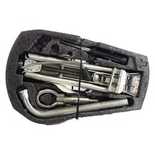 Cric (Ensemble depannage) VOLKSWAGEN POLO 4 PHASE 2