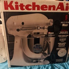 New KitchenAid Artisan Series 5 Quart Tilt-Head Stand Mixer, RRK150, White, O.B.