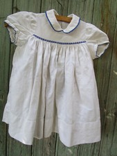 1 Robe petite fille bébé vintage blanche broderie bleu col Claudine choix