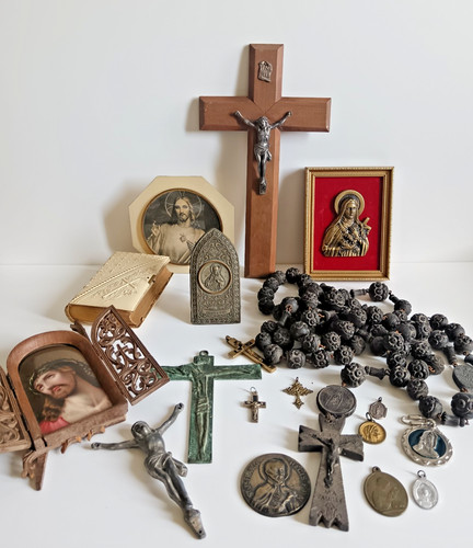 Lot objets religieux - lot, d'objets