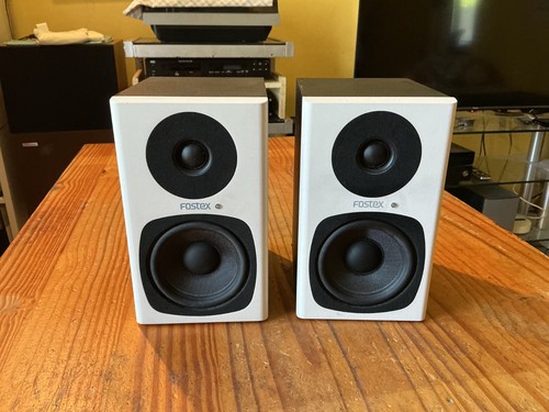 Enceintes monitor fostex - monitor,