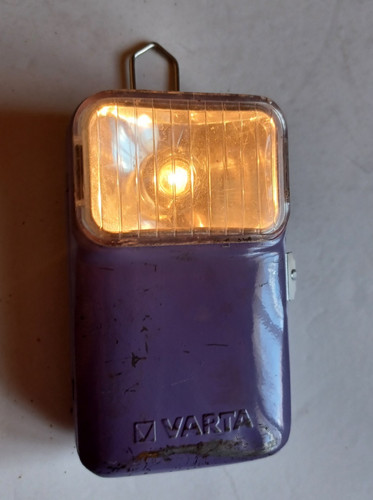 Ancienne lampe poches - ancienne, varta